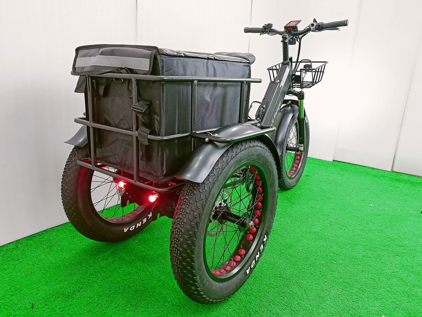 Lunar Lander Tricycle